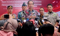 Jokowi Dorong Pemda Siapkan Anggaran Penanganan Bencana