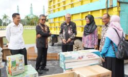 34 Pelaku UMKM di Kutim Terima Bantuan Peralatan Produksi