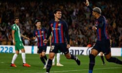 Taklukkan Betis , Barcelona Masih Kokoh di Puncak Liga Spanyol
