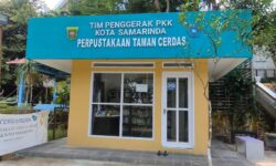 Perpustakaan TP PKK Taman Cerdas Sepi Pengunjung di Bulan Ramadhan