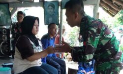 Kapuspen TNI: Prajurit TNI Penendang Motor Ibu-ibu Sudah Ditangkap