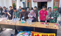 Kejari Nunukan Musnahkan Barang Bukti 118 Perkara Tindak Pidana