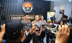 Kapolri Surati Kembali Pimpinan KPK Terkait Penugasan Brigjen Pol Endar Priantoro Di KPK