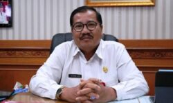 Jalan Penghubung Empat Desa di Bongan Sudah Rusak Belasan Tahun