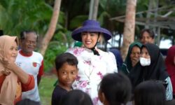 5 Fakta Tentang Syarifah Suraidah, Suka Blusukan dan Lakukan Aksi Sosial
