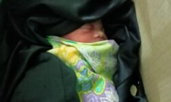 Warga Sebatik Temukan Bayi Dalam Kardus Indomie di Masjid