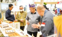 Fesyen Bandung dan Pisang Lampung Digemari di  Jepang