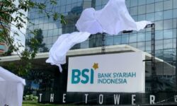 Layanan Bank Syariah Indonesia Terganggu, Dirut: Kami Mohon Maaf dan Sedang Berusaha Pulihkan