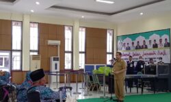 Wagub Hadi Mulyadi Lepas Keberangkatan Calhaj Kloter 3