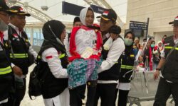 Cegah Kegawatdaruratan Calon Haji, Tim Kesehatan Disiagakan di Dua Bandara
