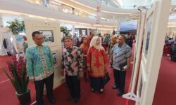 Melalui Pameran, DPK Kaltim dan Samarinda Bangun Kesadaran Menjaga Arsip