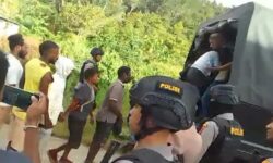 Polisi Tangkap 19 Anggota KNPB Saat Proklamirkan Kemerdekaan