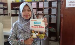 Akreditasi Terganjal Koleksi Buku Kurang Dari 1000