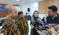 Hetifah Sjaifudian: Sarpras Perpus Daerah Samarinda Sudah Baik Tapi Literasi Masih Rendah