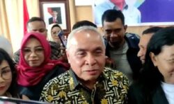 Isran Sebut yang Menentukan Presiden Indonesia Hanya 2-3 Orang Saja