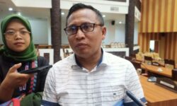 Anhar Mengaku Siap Ikuti Pemilu Sistem Terbuka