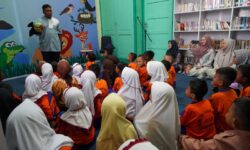 Mendongeng di Perpustakaan, Cara PWP Balikpapan Peringati Hari Anak