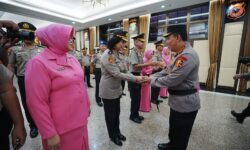 Kesetaraan Gender, Polwan Rinny Wowor jadi Jenderal Bintang