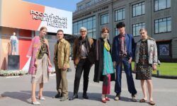 Busana Karya Perancang Indonesia Memukau Moscow Fest Edition-Russian Creative Week 2023
