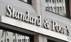 S&P Pertahankan Peringkat Indonesia BBB dengan Outlook Stabil