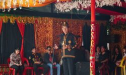 Wagub Yansen Resmi Tutup Ilau ke-V Dayak Tenggalan