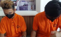 Tampang Pria Jual Istri di Samarinda Pakai MiChat Demi Susu dan Popok