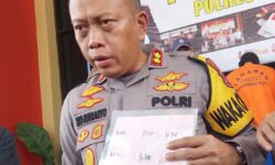 Mobil Diduga Isi Polisi Tabrak Anak Sekolah di Samarinda