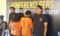 Pasutri Pemilik Toko Emas di Balikpapan Menjual Emas Palsu Selama 3 Tahun