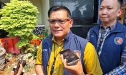 Aplikasi Kencan Rugikan Perempuan Ratusan Juta