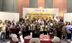 Kemenperin Bangkitkan Kinerja Industri Tekstil