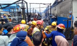 Kebakaran Landa Permukiman Warga Sepinggan, Satu Tewas