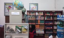 Menengok Fungsi Pojok Kependudukan di Perpustakaan SMAN 8 Samarinda