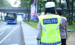 Selama Delegasi KTT ASEAN Melintas, Polri Terapkan Sistem Buka-Tutup Jalan di Sudirman