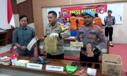 Tergiur Upah Rp 100 Juta, Tiga Mahasiswa Palu Tertangkap di Nunukan Bawa Sabu 2.1 Kg