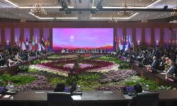 Bicara di KTT Asia Timur, Jokowi Ajak Jaga Perdamaian di Kawasan