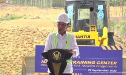 Jokowi Groundbreaking Pusat Pelatihan Sepakbola Nasional di IKN