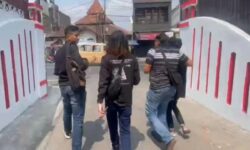 Polisi Tahan Pemeran Video Asusila