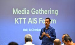 KTT AIS di Bali Momentum Gerakan Membangun Ekonomi Biru Dunia