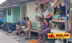 Warga Mulai Bersiap Bongkar Bangunan Rumahnya di Lahan PT Jamaker