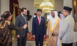 Jokowi Terima Majelis Hukama Muslimin di Istana Merdeka