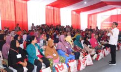 Pemerintah Rancang Skema Pemberian Bantuan Pangan Cadangan Beras