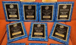 Pusat Komunikasi Bank Indonesia Raih 10 Penghargaan Global