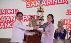 SMA Negeri 2 Samarinda Juara Umum Lomba Summer Fest 2023 Bank Indonesia