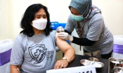 Imunisasi Hepatitis B Gratis Buat Tenaga Kesehatan dan Medis Dimulai Hari Ini