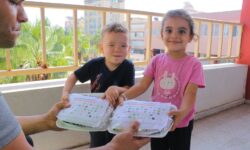 Bersama Mitra Kemanusiaan, Rumah Zakat Distribusikan Bantuan Masyarakat Indonesia Buat Palestina
