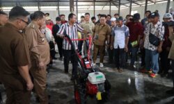 Tunjang Produksi Pertanian, 34 Gapoktan di Samboja-Samboja Barat Dapat Alsintan