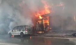 Mobil-Kiosnya Terbakar, Tersangka Basir: Mesin Pertamini Masih Nyicil