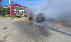 Lagi Antre Depan SPBU, Mobil Diduga Pengetap Terbakar di Marangkayu