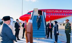 Penerbangan 10 Jam, Presiden Joko Widodo Tiba di Dubai