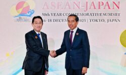 Di Tokyo, Jokowi Hadiri KTT Perayaan 50 Tahun ASEAN-Jepang